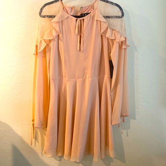 Skater style dress - Picture 2 of 3